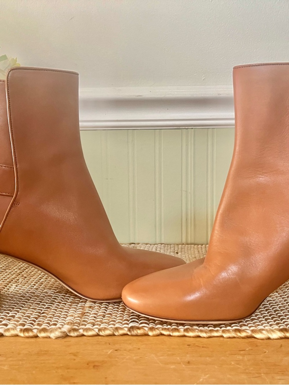 Tory Burch Tan Leather Ankle Boots with Gold Logo Accent - Picture 7 of 12